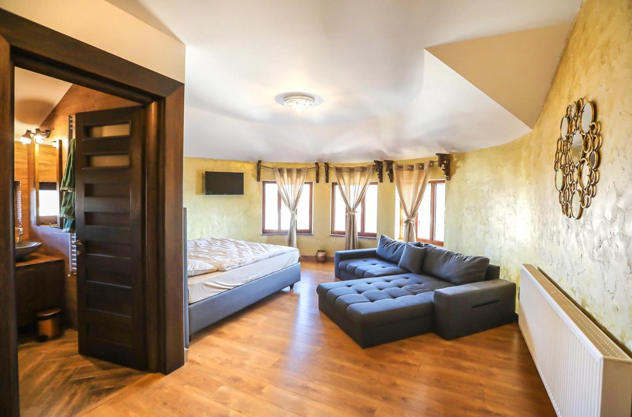 Transilvania Mansion Brasov Exterior photo