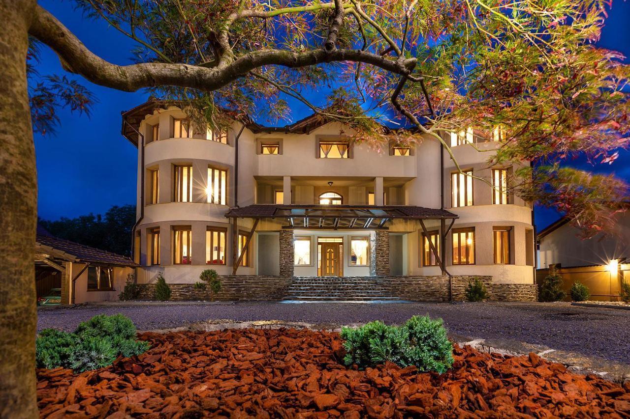 Transilvania Mansion Brasov Exterior photo